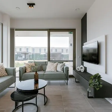 Apartman Brand New Pet Friendly With Parking Ostende